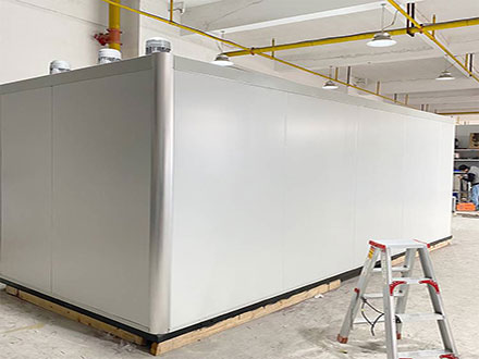 上饒地區(qū)大型步入式老化房-